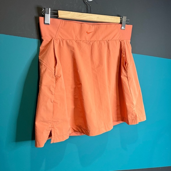 Nike Dri-FIT high rise skirt short size M - Picture 3 of 11